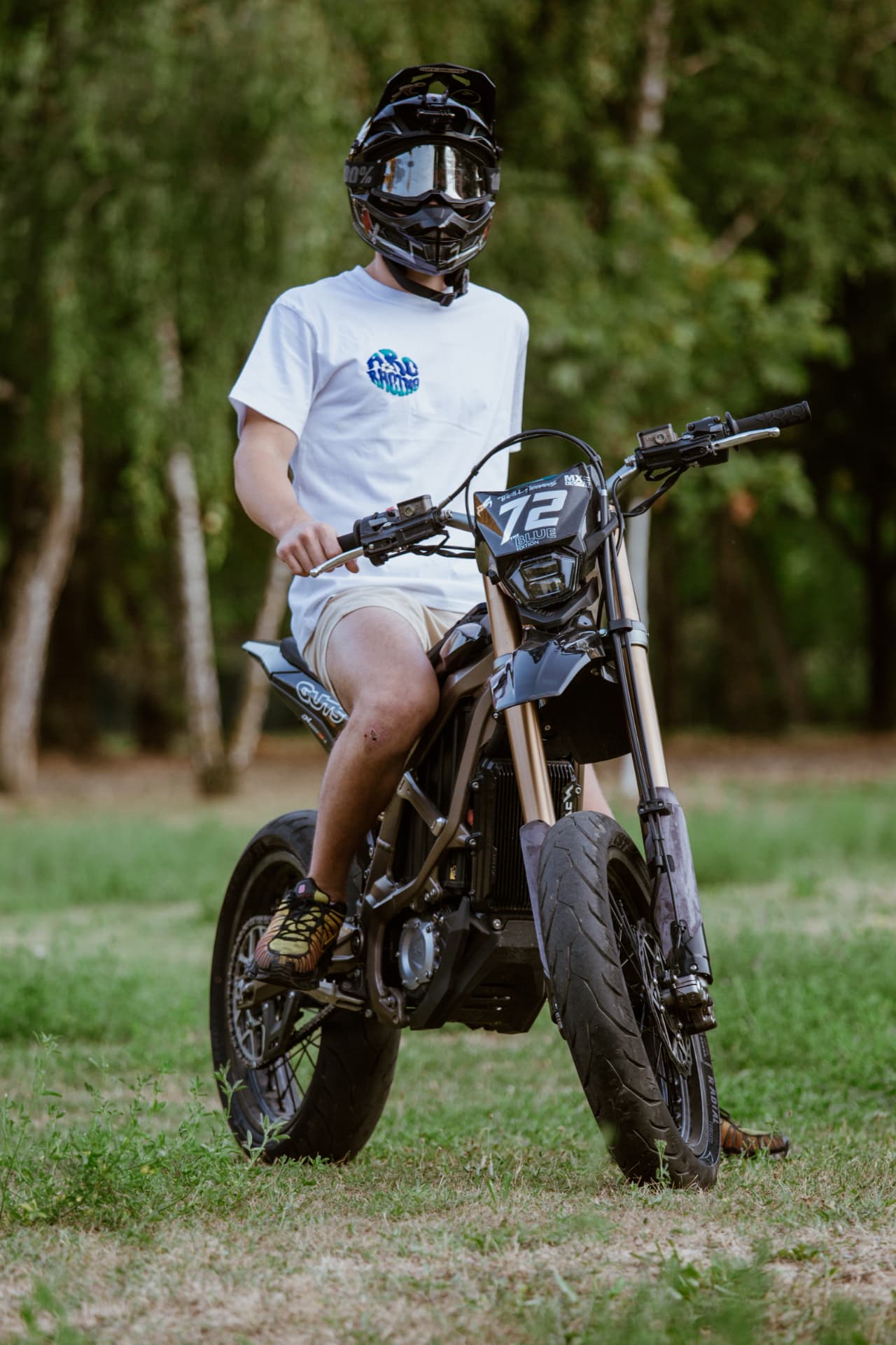 Built Not Bought Tee — Ocean front