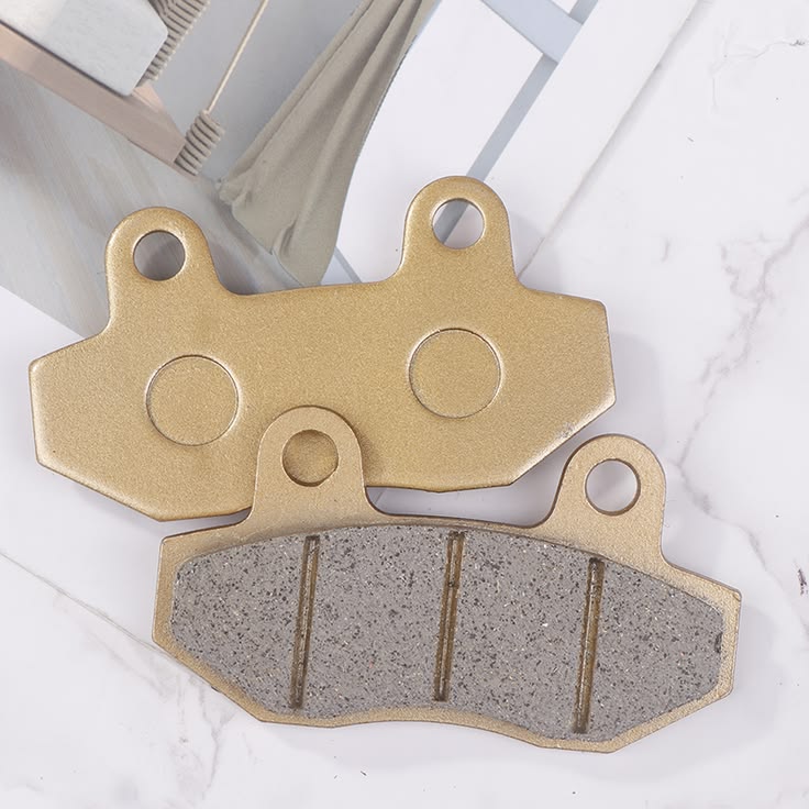 Copper-based sintered brake pads for Ultra Bee